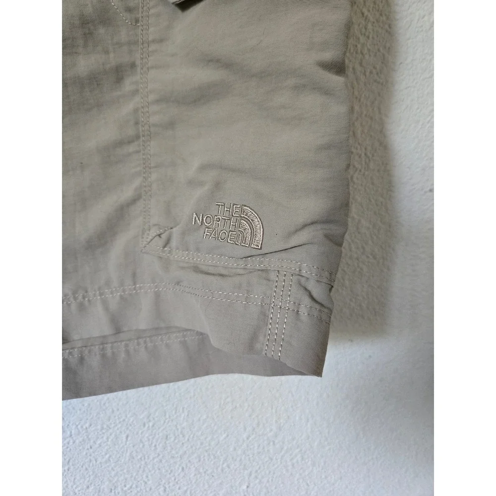 The North Face Mens Cargo Shorts Tan Khaki Nylon Hiking Trail Utility Size 32